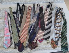 Große krawatten sammlung gebraucht kaufen  Salzwedel