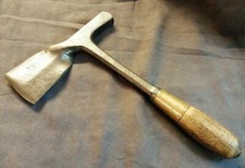 Ancien marteau hache d'occasion  Saint-Amant-Tallende