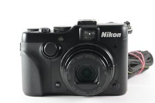 Nikon coolpix p7100 usato  Spedire a Italy