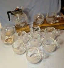 Cafeteira, creme e açúcar vintage Nestlé Nescafé World Globe, 7 canecas e 2 velas comprar usado  Enviando para Brazil