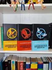 Trilogia hunger games usato  Napoli