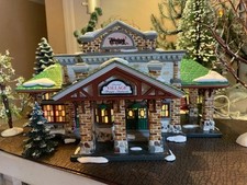 Department village train for sale  Winter Park
