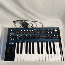 Novation bass station gebraucht kaufen  Berlin