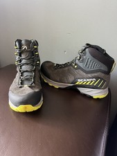 Scarpa men rush for sale  LONDON