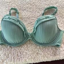 Cabernet bra padded for sale  Murphy