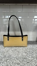 Beijo purse for sale  Willow Springs