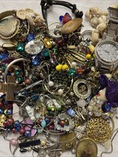 Vintage harvest repair for sale Vintage harvest repair for sale  Midland