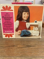 Singer sewing machine for sale  HERTFORD