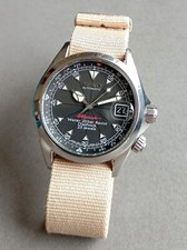 Seiko red alpinist usato  Pordenone