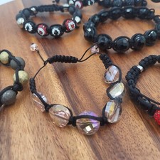 Lote de 10 pulseiras Shamballa cabo de macramê pesado bom cristal... strass, usado comprar usado  Enviando para Brazil