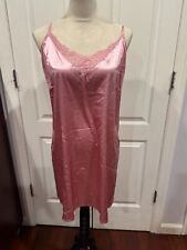 Women lingerie satin d'occasion  Expédié en Belgium