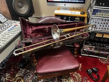 F.e. olds studio for sale  Utica