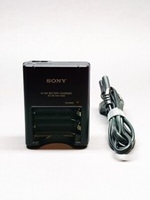 Carregador de bateria Sony BC-CS2B N50 Ni-MH AAA plugue Reino Unido câmera Cyber Shot comprar usado  Enviando para Brazil