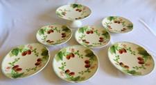 Dessert plates and d'occasion  Expédié en Belgium