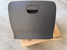 Tampa da porta da caixa de luvas 2012-2019 Nissan Versa 2014-19 Versa Note com trava preta fabricante de equipamento original comprar usado Tampa da porta da caixa de luvas 2012-2019 Nissan Versa 2014-19 Versa Note com trava preta fabricante de equipamento original comprar usado  Enviando para Brazil