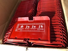 Lot 100 red for sale  Los Angeles