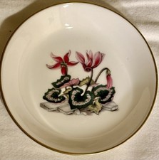 Two lovely vtg for sale  Cedar Rapids