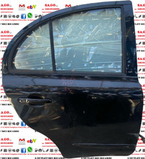Portiera posteriore destra usato  Pomigliano d'Arco