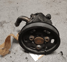 8d0145156t pompa servosterzo usato  Italia