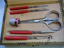 Ancien petit coffret d'occasion  Pont-sur-Yonne