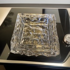 Cinzeiro bloco de vidro brutalista meados do século LEIA comprar usado Cinzeiro bloco de vidro brutalista meados do século LEIA comprar usado  Enviando para Brazil