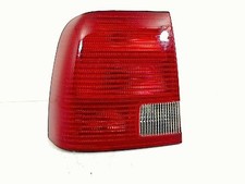 Rear light left d'occasion Rear light left d'occasion  France