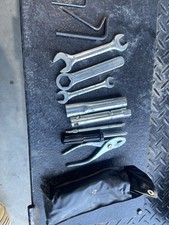 Usado, Kit de ferramentas Suzuki vl250 intruso ferramentas 2004-2015 fabricante de equipamento original 09800-21041 comprar usado  Enviando para Brazil