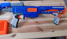 Nerf strike raider gebraucht kaufen  Altenglan-Umland