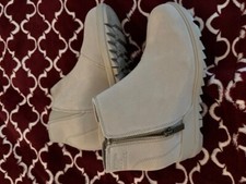 Sorel boots women for sale  Wailuku