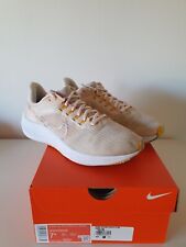 Scarpa running donna usato  Romagnano Sesia