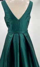 Alfred sung gown for sale  Houma