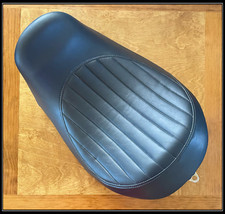 HARLEY DAVIDSON FXDB DYNA STREET BOB ASSENTO SOLO #RDW-92/61-0067 comprar usado  Enviando para Brazil