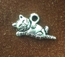 Usado, 12 bonito deitado para baixo gato antigo prata estanho pingente bichano encantos 10x20mm comprar usado  Enviando para Brazil