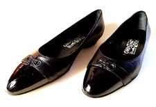 Salvatore ferragamo 90s usato  Genova