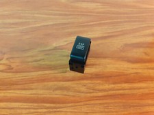 Interrupteur esp off d'occasion Interrupteur esp off d'occasion  Sainte-Colombe