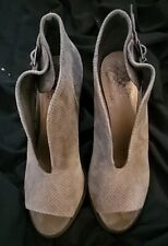 Vince camuto suede for sale  Orlando