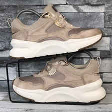 Ugg hills women for sale  DAGENHAM