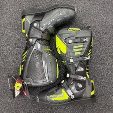 Forma predator 2.0 for sale  Pahrump