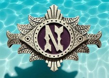 Distintivo chapéu Nautilus Walt Disney World - membro do elenco (20.000 ligas) comprar usado  Enviando para Brazil