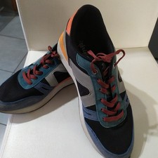 Sneakers uomo taglia usato  Casapesenna