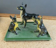 Estatueta miniatura vintage Doberman Pincher Dog 2 filhotes casa de bonecas animal de estimação com base #2, usado comprar usado  Enviando para Brazil