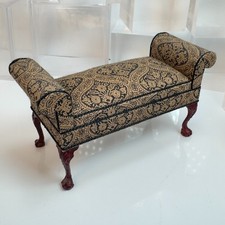 Banco estofado miniatura para casa de bonecas escala 1:12 Bespaq Corp TA42 comprar usado  Enviando para Brazil