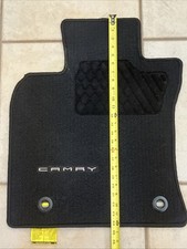 Tapetes de assoalho carpete preto genuínos do fabricante Toyota Camry (4), 2019-24 PT206-03180. BOM comprar usado  Enviando para Brazil