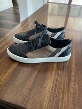 sneakers burberry women for sale  San Antonio