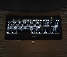 Logitech k800 wireless for sale  San Antonio