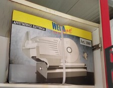 Affettatrice elettrica usato  Bari