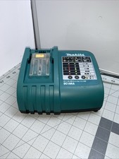 Carregador rápido DC18RA original original original original MAKITA 7,2 a 18V FUNCIONA MUITO BEM (B2) comprar usado  Enviando para Brazil