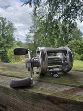 Carretel de pesca Abu Garcia Ambassadeur 6500 C3 Suécia isca pesca catfishing usado bom comprar usado  Enviando para Brazil