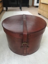 Gorgeous dark brown for sale  RYDE