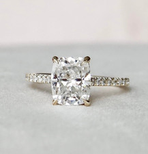 Anillo de boda de media eternidad halo oculto moissanita corte cojín alargado de 2,50 quilates segunda mano  Embacar hacia Mexico